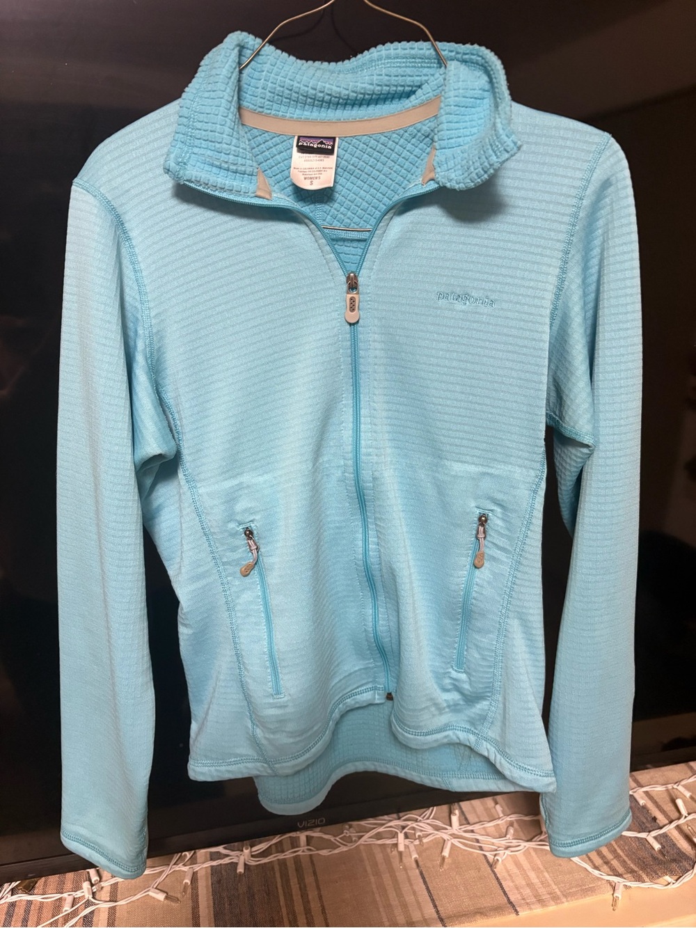 Patagonia Women's R1 zip up